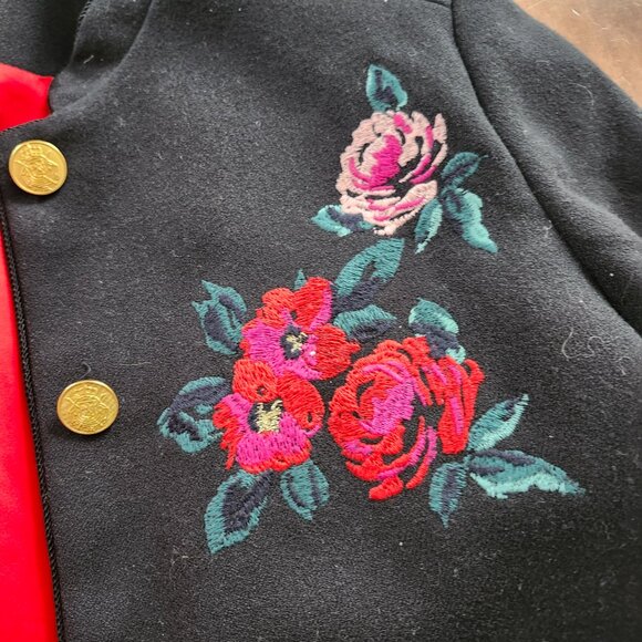3/$30 SALE!!! 😎 Embroidered jacket - Picture 2 of 4